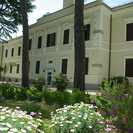 San Luigi - Residenza Gemelli Hotel Rome Exterior photo